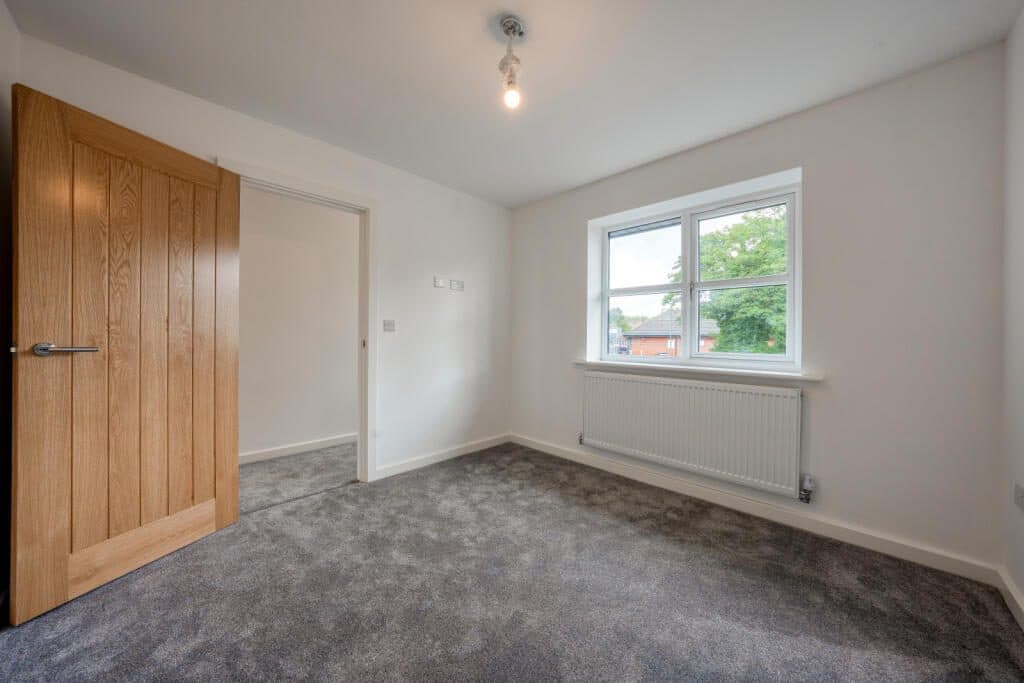 Double bedroom in a King Street townhouse